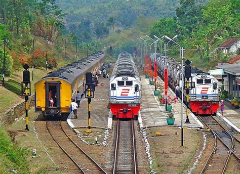 Stasiun Kereta Api Di Indonesia Dengan Layanan Prima Lumenusid