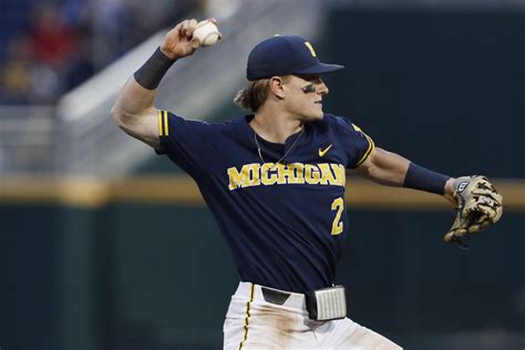 Michigan Baseball Moves To 3 0 In 2020 With Pair Of Wins In Arizona