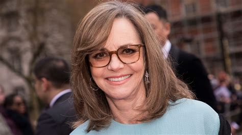 Who Are Sally Fields Kids Meet Sons Peter Eli And Samuel
