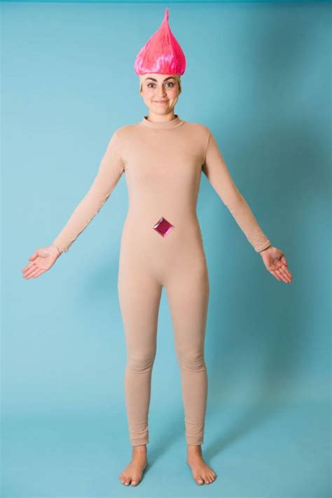 Hilarious Ways To Be Naked This Halloween Musely