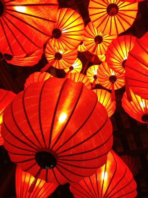 Fantastically Beautiful Lanterns Made Of Silk In Vietnam Chinese