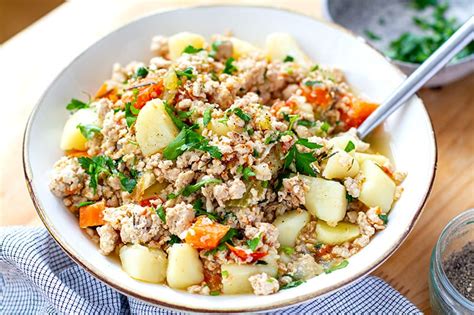 It's a casserole recipe that's bursting with mexican flavors but doesn't take a whole lot of effort on my part. Instant pot Ground Turkey & Potato Stew (Whole30, Gluten-Free)