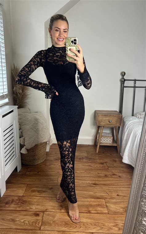 Stretch Lace Bodycon Dress with Long Sleeves | SilkFred in 2024 | Lace