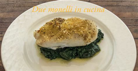 Disponete tutti gli ingredienti, tranne il merluzzo, nella slow cooker, e fate cuocere per 3 ore a temperatura low. Cuori di filetto di merluzzo con patate gratinati al forno ...