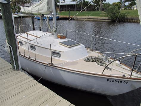 1979 Cape Dory 27 Sail Boat For Sale