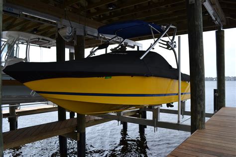 Boat Lift Galveston