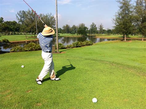 Поле для гольфа и загородный клуб, ресторан, банк/финансовые услуги. Loose Cannons: Results - Bukit Kemuning Golf & Country ...