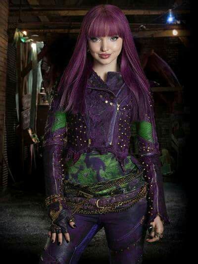 The lost daughter , palace 3. Dove Cameron As Mal the daughter of Maleficent ...