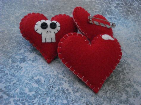 Skelly Heart Pinsbrooches · A Fabric Brooch · Sewing And Sewing On Cut