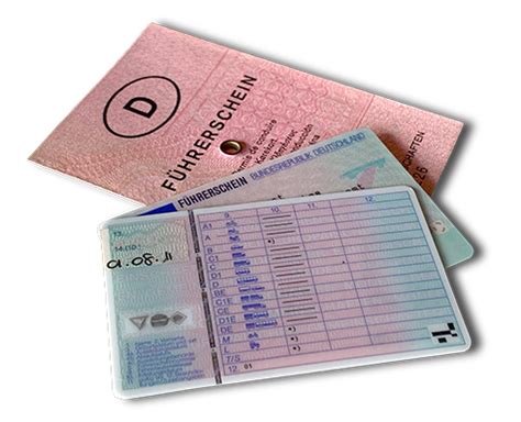 Kraftfahrzeuge dürfen nur gelenkt und in betrieb genommen werden, wenn der alkoholgehalt des blutes weniger als 0,5 g/l (0,5 promille) oder der alkoholgehalt der atemluft weniger als 0,25 mg/l beträgt. Führerschein umtauschen: Alles auf einen Blick CosmosDirekt