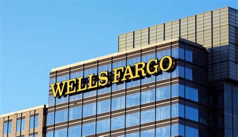 For customers who select the wells fargo business card rewards ® cash back program: Wells Fargo Corporate Office Headquarters & Customer Service Info