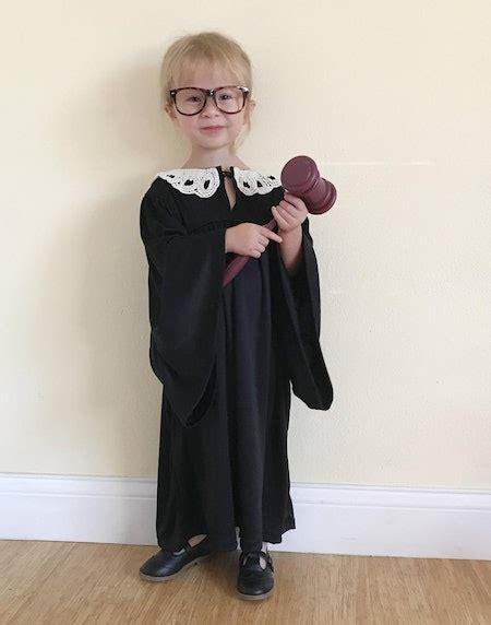 8 Ruth Bader Ginsburg Halloween 2019 Costumes For Dissenters Of All Ages