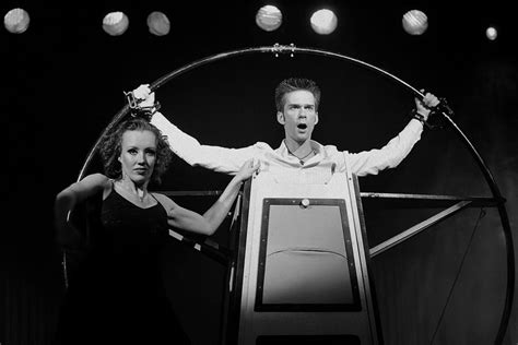 Stage Illusion Magic Show German Illusionist The Magic Man