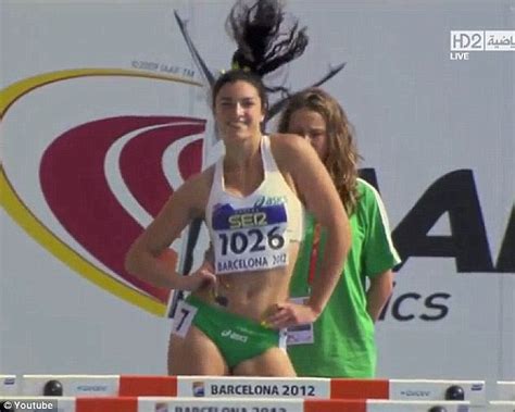 Michelle Jenneke Stars In Sexy Warm Up Video As Hurdler Gears Up For
