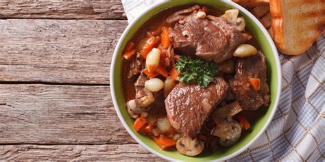 Maybe you would like to learn more about one of these? Lo stracotto emiliano, il piatto da gustare il giorno dopo