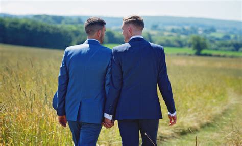 How To Plan The Perfect Lgbtq Wedding Lateet