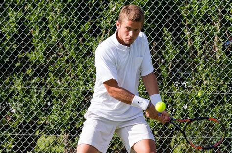 Couacaud received a wild card to enter the doubles main draw in the 2015 french open with doubles partner quentin halys. Ace Tennis Mauritius - Tout sur le tennis à Maurice ...