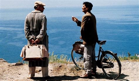 Telegrapher (renato scarpa), mario ruoppolo (massimo troisi), pablo neruda (philippe noiret) about il postino: Il postino (1994) - MUBI