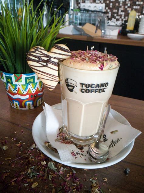 Pink Ecuador Coffee Specialitatea Tucano Care Trebuie încercată