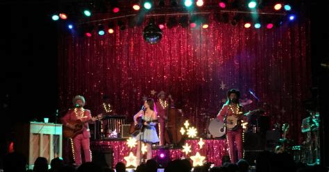 Review Kacey Musgraves At The Trocadero Theatre Cbs Philadelphia