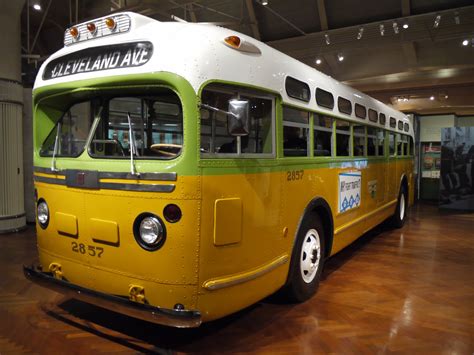 Frogma Rosa Parks Bus