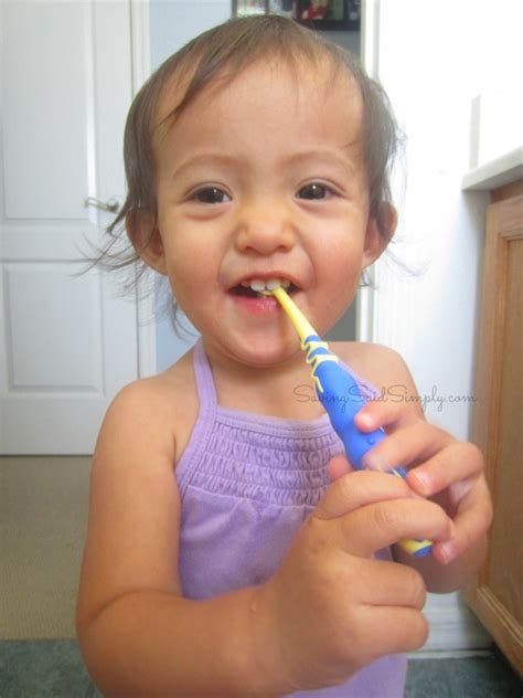 Toddler Tooth Brushing Tips With Aquafresh Training Toothpaste