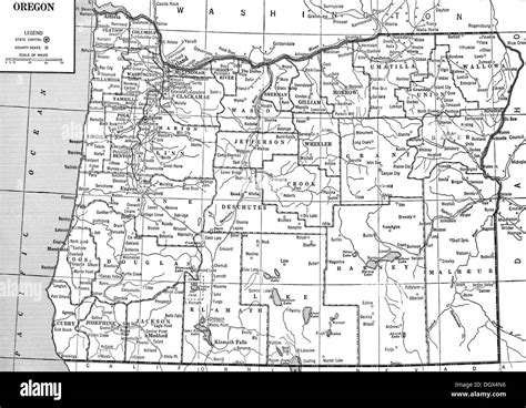 Old Map Of Oregon 1930s Stock Photo Alamy