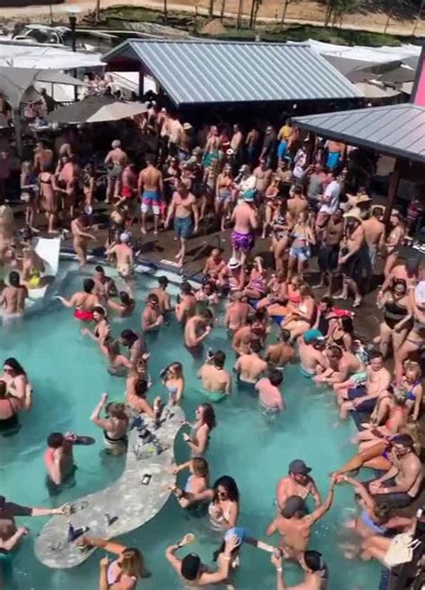 Large Crowds Spotted At Pool Party At Lake Of The Ozarks Missouri