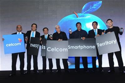 Dato' sri shazalli ramly, ceo of celcom axiata berhad. Celcom Outlines Plans to Improve Smartphone Connectivity ...