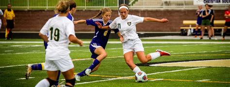 Muskegon Catholic Girls Soccer Team Ends Great Season With A 2 0 Loss In State Semis Local