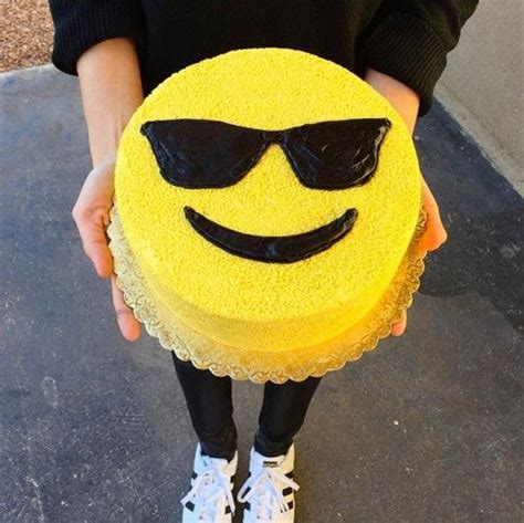 Emoji Cake Ideas And Dessert Inspiration For An Emoji Party From