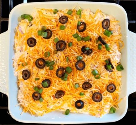 Yes, this cheese and egg based casserole is perfect for any meal and would make a great dish to share with a friend or. Easy Chicken Taco Casserole - Low Carb Linneyville