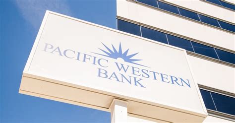 Pacwest Bank Had A Rough Week What Spooked The Stock