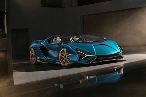 Lamborghini Has Unveiled One Wicked Roadster The V12 Hybrid Hypercar