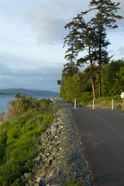 Trail heads approximately.5 miles east along the shoreline. Guemes Channel Trail - Places - Anacortes Magazine - Art ...