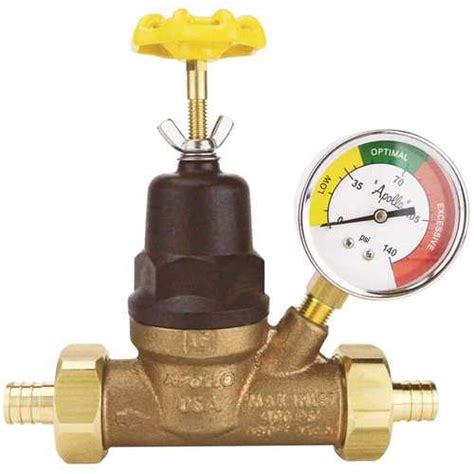 34 In Bronze Double Union Pex Water Pressure Regulator With Gauge