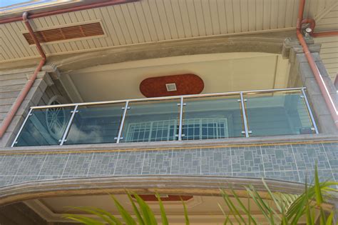 Modern balcony railing design glass panel railings for terrace. Modern Glass Balcony Railing | Glass Railings Philippines ...