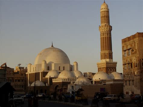 الجامع الكبير بصنعاء عراقة تاريخية وطقوس رمضانية خاصة الخليج أونلاين