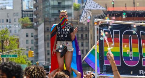 Queer Liberation March Draws Massive Crowd “no Barricades No Cops