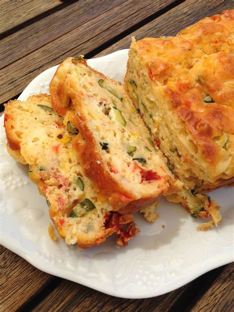 Dodie Cuisine Cake aux légumes du soleil et cantal
