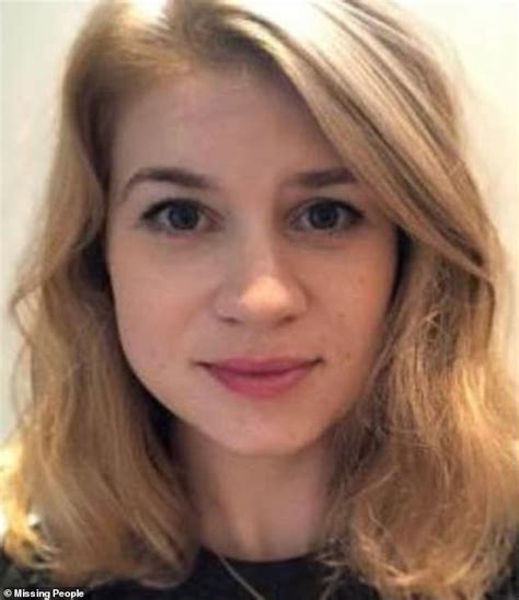 The case of sarah everard, a london woman found dead after going missing, has sparked protests everard, 33, was abducted as she walked home in south london on march 3. UK - UK - Sarah Everard, 33, London - Clapham Common area ...