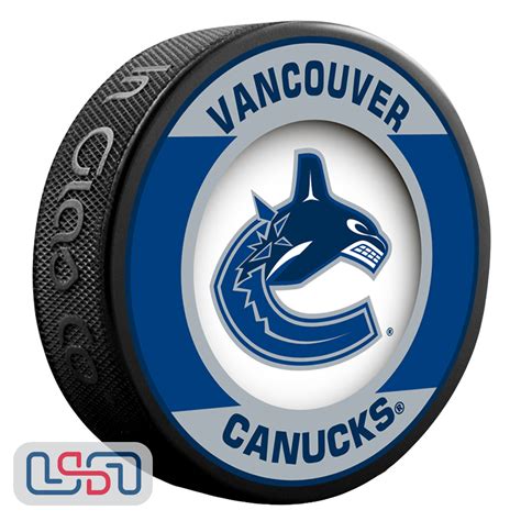 vancouver canucks official nhl retro team logo souvenir hockey puck 771249156512 ebay