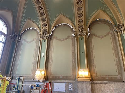 Polk County Courthouse, Courtroom, Installing Wall Coverings, During