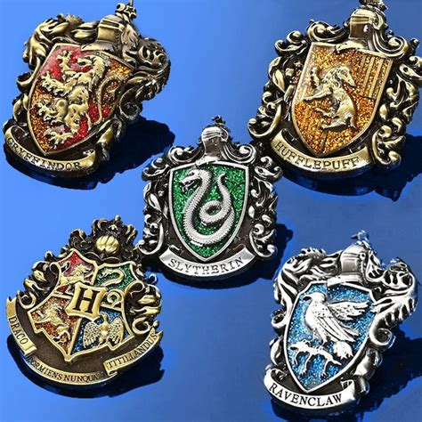 Harried Potter Brooch Figure Magic School Badge Pins Hogwarts