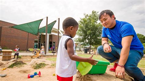 "Gold Standard" Study Finds High-Quality Care Is Important in Infancy