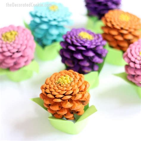 Watch how to make easy pine cone flowers.this pine cone flowers are very easy to make and also very beautiful.you can make this pine cone crafts with your. How to paint easy pine cone zinneas, a colorful home decor ...