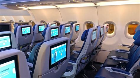 Brand New Air Transat Airbus A321neolr Full Economy Experience Front