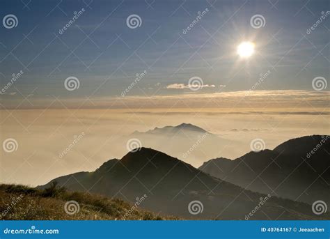 Beautiful Sunset In Taipei Stock Image Image Of Mountain 40764167