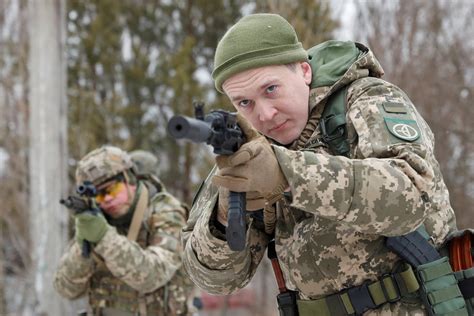 Ukrainian Reservists Gear Up In Case Of Conflict With Russia Reuters