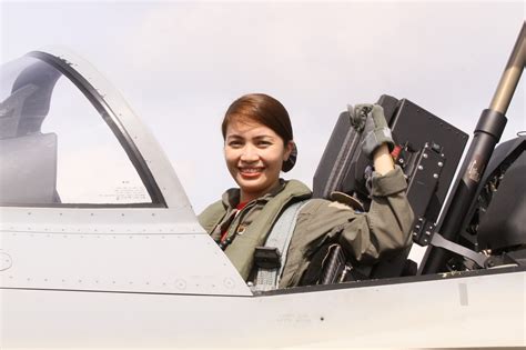 Philippine Air Forces First Woman Fighter Pilot Alert 5